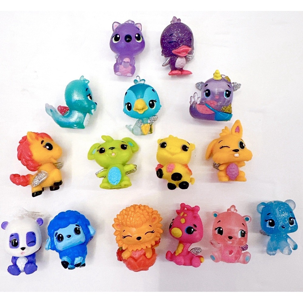 Hatchimals COLLEGGTIBLES Lot Of 15 Mini Animals Piece Fun Miniature Toys Misc.